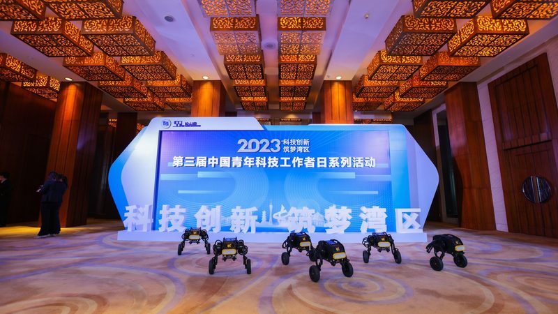 大数据中台性能优化：关键参数解析与优化策略**